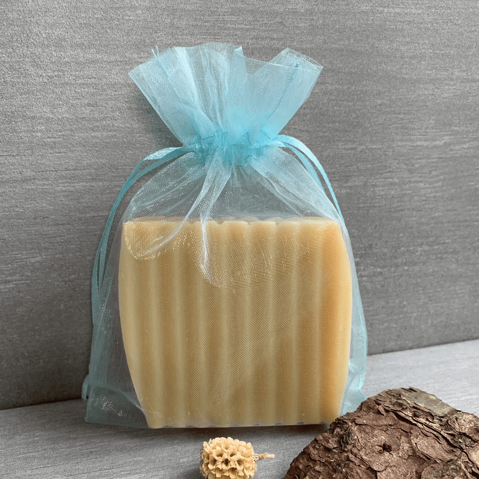 Maskulin Hand- und Duschseife herber, würziger Duft