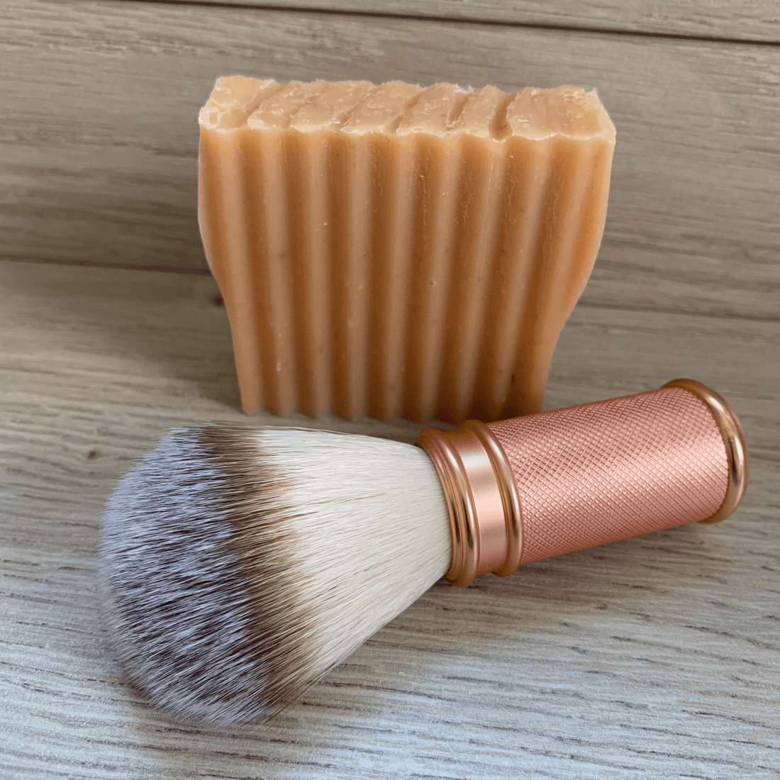 Rasierpinsel Farbe Rosegold
